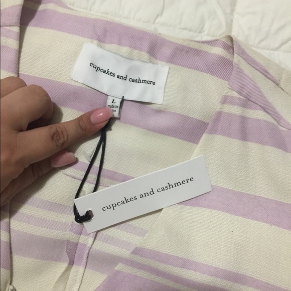 Blazer - Picture 2 of 2